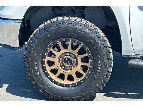 Used 2016 Toyota Tundra SR5 w/ TRD Off Road Package AWD/4WD image 31