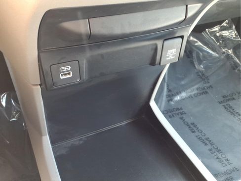 Certified 2024 Honda Odyssey EX-L image 22