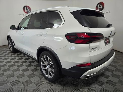 Used 2024 BMW X5 xDrive40i w/ Parking Assistance Package AWD/4WD image 7