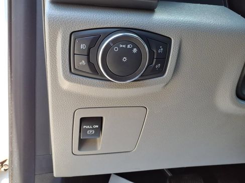Used 2020 Ford F150 XLT AWD/4WD image 30