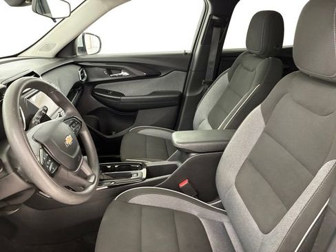 Certified 2023 Chevrolet TrailBlazer LT FWD image 12
