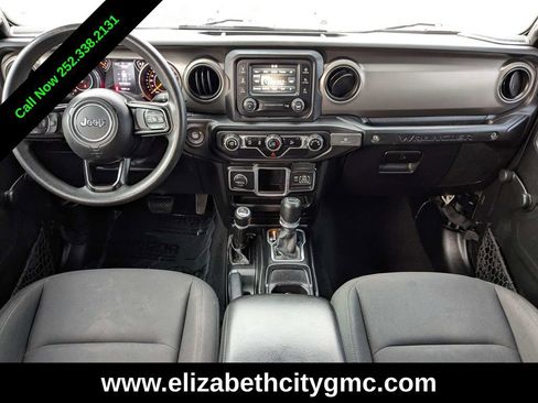 Used 2018 Jeep Wrangler Unlimited Sport image 15