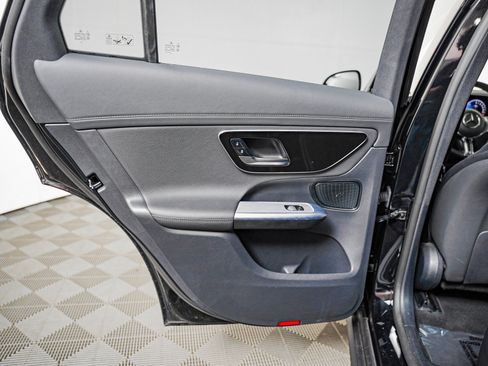 Certified 2025 Mercedes-Benz GLC 350e 4MATIC image 24