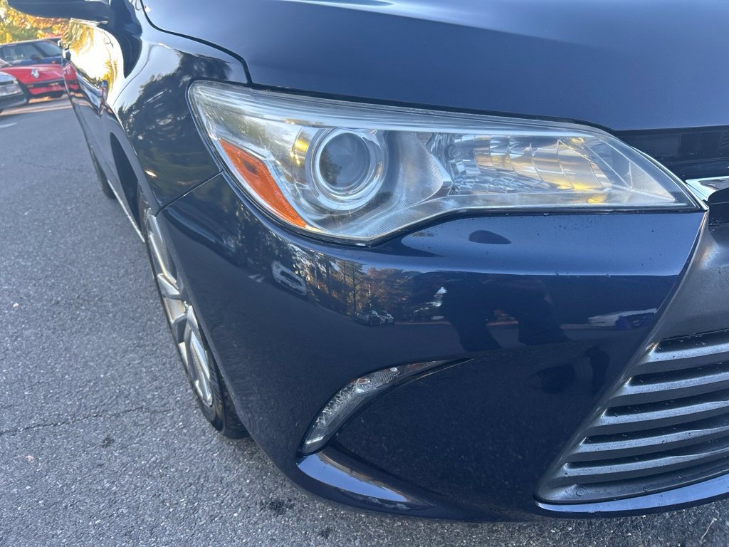 Used 2017 Toyota Camry XLE FWD image 12