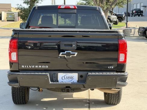 Used 2018 Chevrolet Silverado 1500 LTZ Z71 w/ LTZ Plus Package AWD/4WD image 7