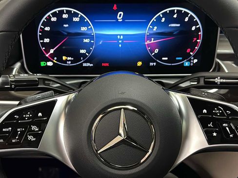 New 2026 Mercedes-Benz C 300 4MATIC Sedan image 18