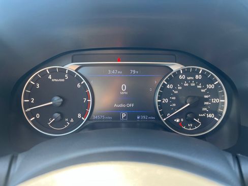 Used 2025 Nissan Altima 2.5 SV FWD image 36