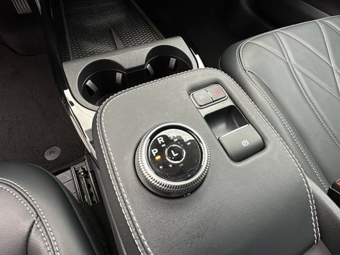 Used 2023 Ford Mustang Mach-E Select AWD/4WD image 18
