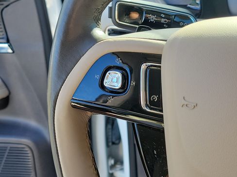 Used 2022 Lincoln Corsair Reserve w/ Sport Package AWD/4WD image 27