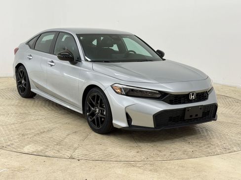 Used 2025 Honda Civic Sport image 7