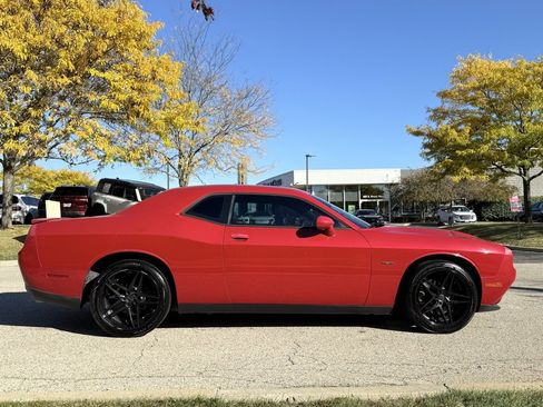 Used 2015 Dodge Challenger R/T w/ Quick Order Package 22B R/T image 27