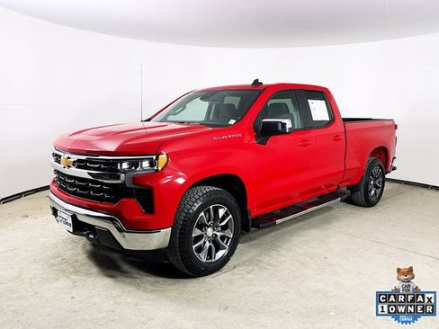 Used 2024 Chevrolet Silverado 1500 LT AWD/4WD image 8
