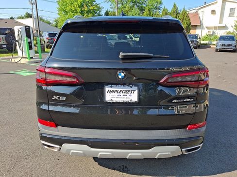 Used 2021 BMW X5 xDrive45e w/ Parking Assistance Package AWD/4WD image 6