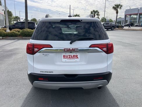 Used 2017 GMC Acadia SLE w/ Driver Alert Package I image 4