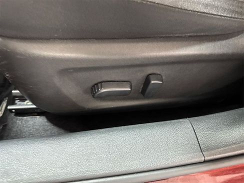 Used 2024 Nissan Altima 2.5 SV FWD image 19