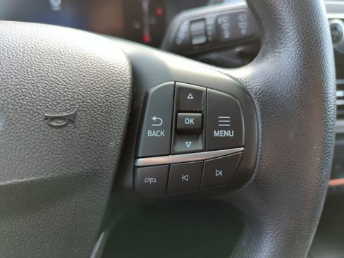Certified 2025 Ford Escape Active AWD/4WD image 32