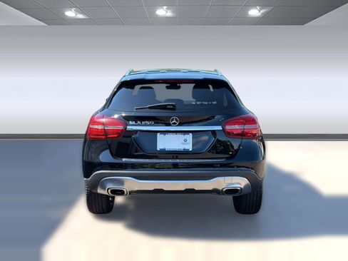 Used 2019 Mercedes-Benz GLA 250 image 10