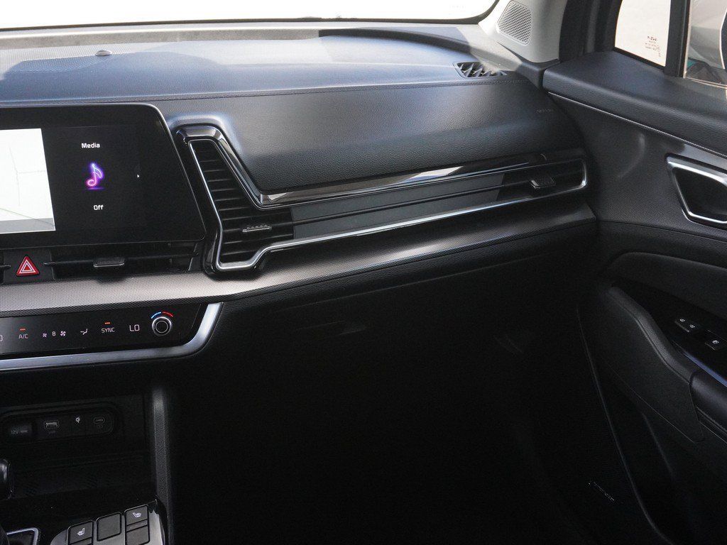 Used 2024 Kia Sportage SX FWD image 37