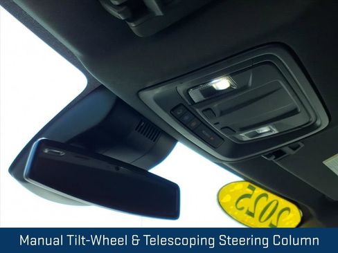 Certified 2025 GMC Sierra 1500 SLT image 19