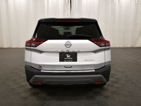 Used 2023 Nissan Rogue SV w/ SV Premium Package image 6