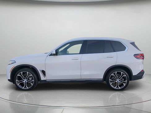 Used 2025 BMW X5 sDrive40i w/ Premium Package RWD image 18