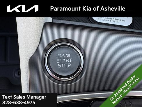 New 2026 Kia Sportage SX AWD/4WD image 16
