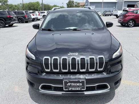 Used 2016 Jeep Cherokee Limited w/ Luxury Group FWD image 2
