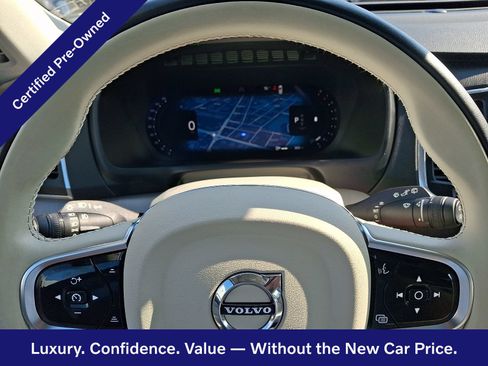 Certified 2025 Volvo XC90 B5 Core w/ Climate Package AWD/4WD image 20