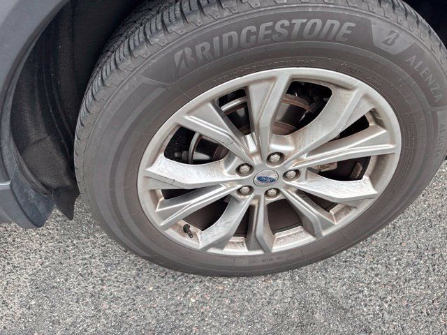 Used 2021 Ford Explorer XLT w/ Equipment Group 202A RWD image 9