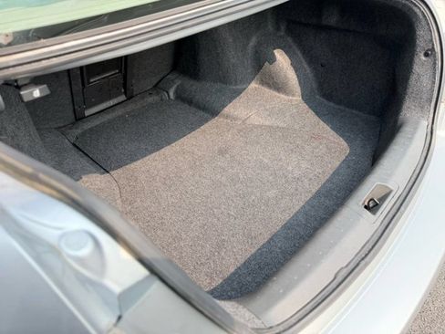 Used 2010 Honda Accord LX image 7