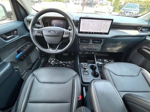 Used 2025 Ford Maverick Lobo AWD/4WD image 19