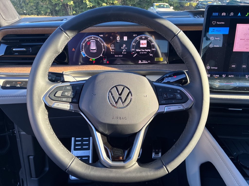 New 2027 Volkswagen Atlas SEL R-Line AWD/4WD image 12