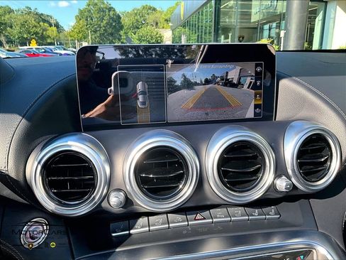 Used 2020 Mercedes-Benz AMG GT Roadster image 19