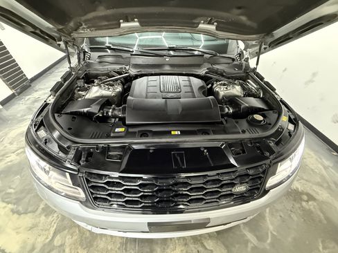 Used 2018 Land Rover Range Rover Sport HSE Dynamic image 31