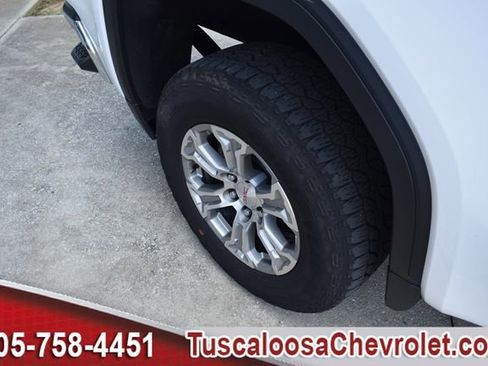 Used 2024 GMC Sierra 1500 SLT AWD/4WD image 13