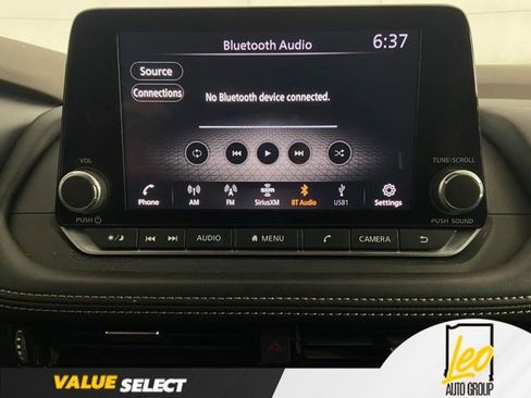 Used 2021 Nissan Rogue SV AWD/4WD image 13