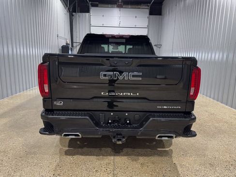 Used 2024 GMC Sierra 1500 Denali Ultimate AWD/4WD image 4