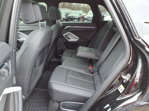 Used 2021 Audi Q3 2.0T Premium Plus w/ Premium Plus Package image 12