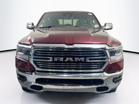 Used 2023 RAM 1500 Laramie AWD/4WD image 2