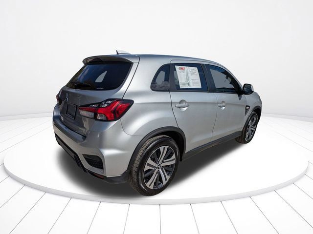 Used 2025 Mitsubishi Outlander Sport ES AWD/4WD image 4
