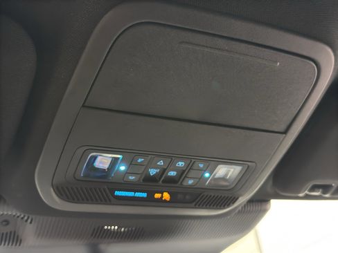 Used 2025 Ford Explorer ST-Line w/ ST-Line Street Pack AWD/4WD image 39