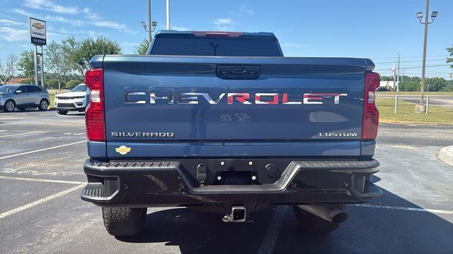 Used 2025 Chevrolet Silverado 2500 Custom w/ Custom Value Package AWD/4WD image 6