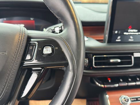 Used 2024 Lincoln Aviator Reserve image 33