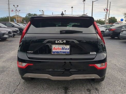 Used 2023 Kia Niro Wind w/ Wind Preserve Package image 5