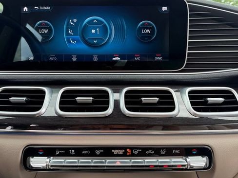 Used 2021 Mercedes-Benz GLE 350 4MATIC image 25