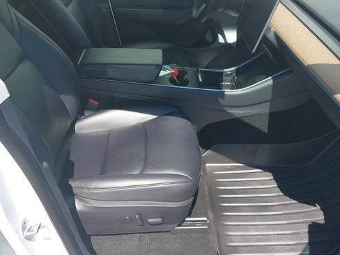 Used 2020 Tesla Model Y Performance AWD/4WD image 10