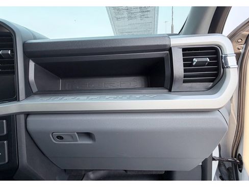 Used 2023 Ford F250 XL w/ STX Appearance Package image 19