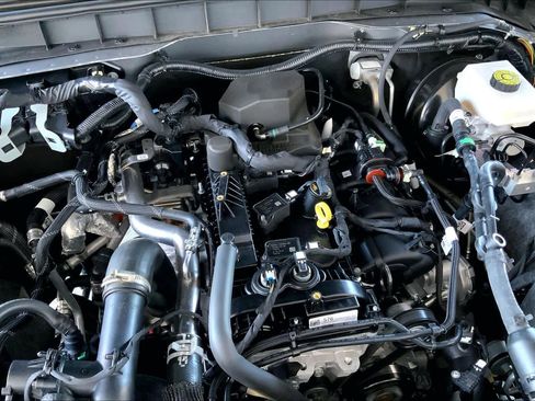 Used 2024 Ford Bronco Outer Banks image 32