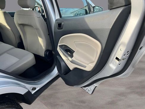 Used 2021 Ford EcoSport S image 14