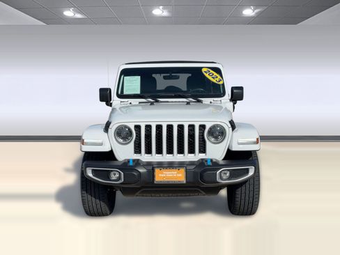 Used 2023 Jeep Wrangler Sahara w/ Cold Weather Group image 6